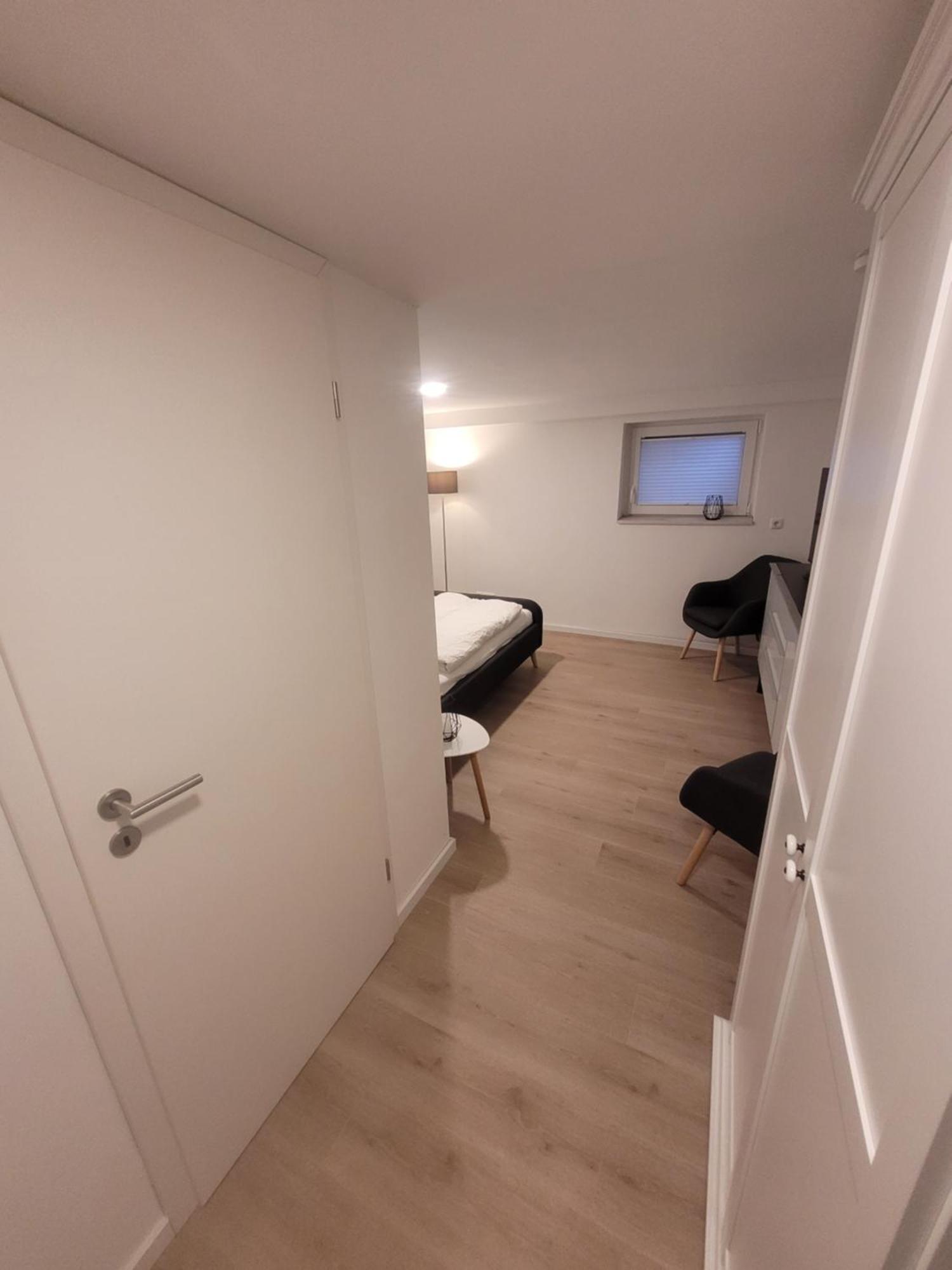 Zimmer Im Souterrain Mit Eigenem Bad Celle Exterior foto